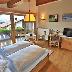 Gaestehaus Muenchner Hof *