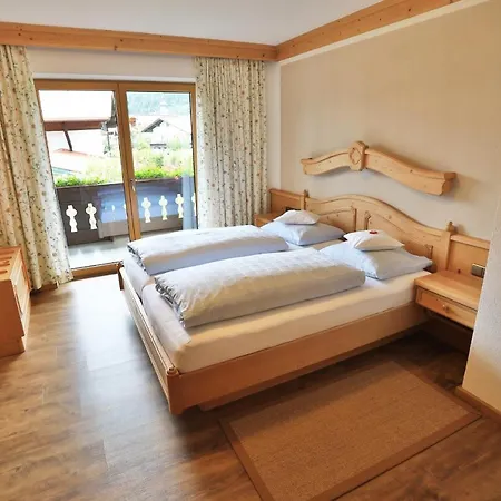 Gastehaus Munchner Hof Apartment