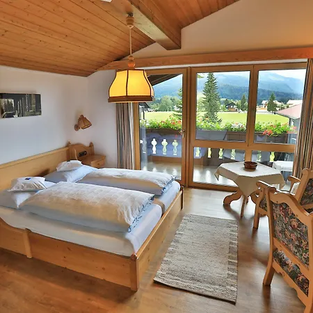 Apartamento Gaestehaus Muenchner Hof Reit im Winkl